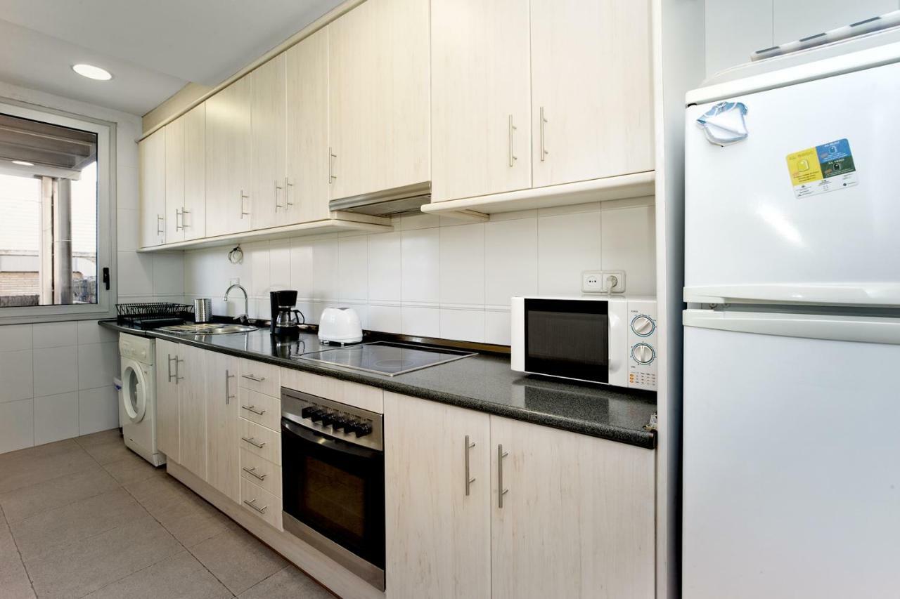 Apartamento Con Terraza, Balcon De Barcelona Esplugues de Llobregat Ngoại thất bức ảnh